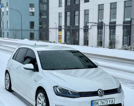 Білий Фольксваген e-Golf, об'ємом двигуна 0 л та пробігом 145 тис. км за 9300 $, фото 3 на Automoto.ua