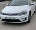 Белый Фольксваген e-Golf, объемом двигателя 0 л и пробегом 130 тыс. км за 10400 $, фото 72 на Automoto.ua