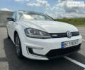 Белый Фольксваген e-Golf, объемом двигателя 0 л и пробегом 40 тыс. км за 15000 $, фото 14 на Automoto.ua