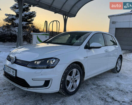 Білий Фольксваген e-Golf, об'ємом двигуна 0 л та пробігом 114 тис. км за 8700 $, фото 1 на Automoto.ua