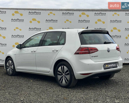 Белый Фольксваген e-Golf, объемом двигателя 0 л и пробегом 132 тыс. км за 9500 $, фото 10 на Automoto.ua