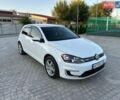 Белый Фольксваген e-Golf, объемом двигателя 0 л и пробегом 131 тыс. км за 8700 $, фото 1 на Automoto.ua