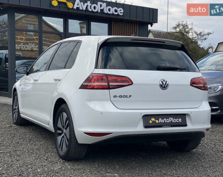 Белый Фольксваген e-Golf, объемом двигателя 0 л и пробегом 132 тыс. км за 9500 $, фото 53 на Automoto.ua