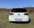 Белый Фольксваген e-Golf, объемом двигателя 0 л и пробегом 73 тыс. км за 10000 $, фото 5 на Automoto.ua