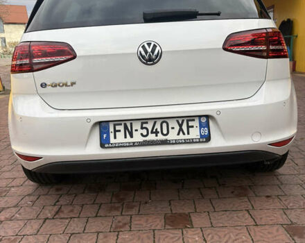 Белый Фольксваген e-Golf, объемом двигателя 0 л и пробегом 110 тыс. км за 8800 $, фото 25 на Automoto.ua