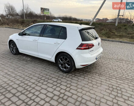 Білий Фольксваген e-Golf, об'ємом двигуна 0 л та пробігом 96 тис. км за 8900 $, фото 2 на Automoto.ua