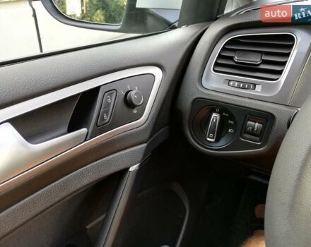 Білий Фольксваген e-Golf, об'ємом двигуна 0 л та пробігом 93 тис. км за 9100 $, фото 8 на Automoto.ua