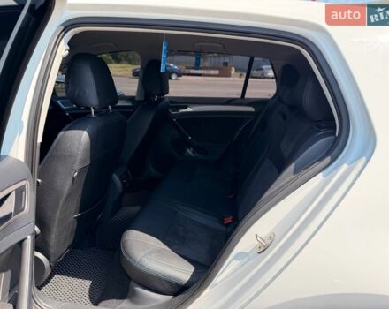 Білий Фольксваген e-Golf, об'ємом двигуна 0 л та пробігом 143 тис. км за 9800 $, фото 48 на Automoto.ua