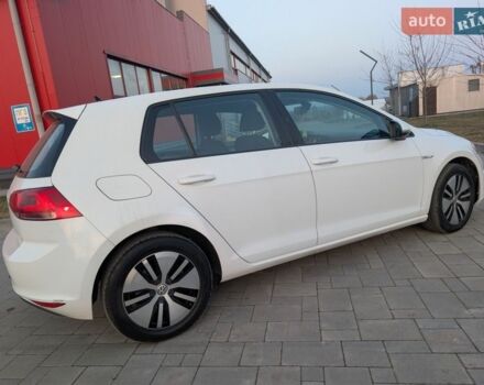 Білий Фольксваген e-Golf, об'ємом двигуна 0 л та пробігом 140 тис. км за 7999 $, фото 5 на Automoto.ua