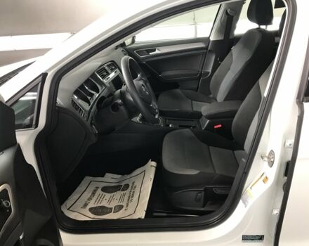 Білий Фольксваген e-Golf, об'ємом двигуна 0 л та пробігом 34 тис. км за 15700 $, фото 7 на Automoto.ua
