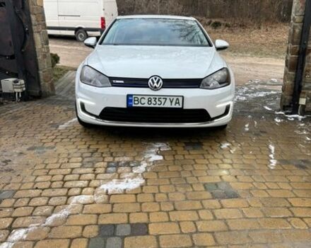 Белый Фольксваген e-Golf, объемом двигателя 0 л и пробегом 92 тыс. км за 7500 $, фото 3 на Automoto.ua