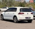 Білий Фольксваген e-Golf, об'ємом двигуна 0 л та пробігом 143 тис. км за 9800 $, фото 24 на Automoto.ua