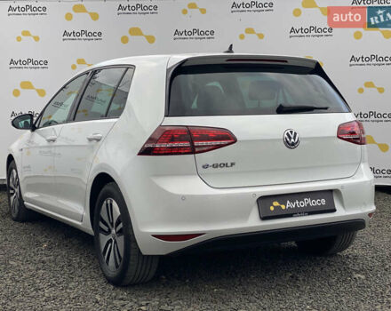 Белый Фольксваген e-Golf, объемом двигателя 0 л и пробегом 132 тыс. км за 9500 $, фото 12 на Automoto.ua