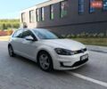Белый Фольксваген e-Golf, объемом двигателя 0 л и пробегом 155 тыс. км за 7650 $, фото 1 на Automoto.ua
