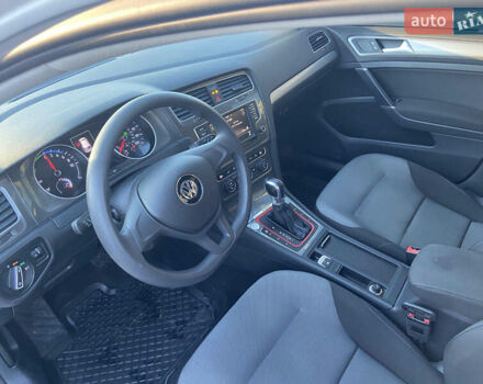 Белый Фольксваген e-Golf, объемом двигателя 0 л и пробегом 113 тыс. км за 9000 $, фото 21 на Automoto.ua