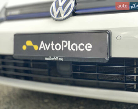 Белый Фольксваген e-Golf, объемом двигателя 0 л и пробегом 132 тыс. км за 9500 $, фото 71 на Automoto.ua