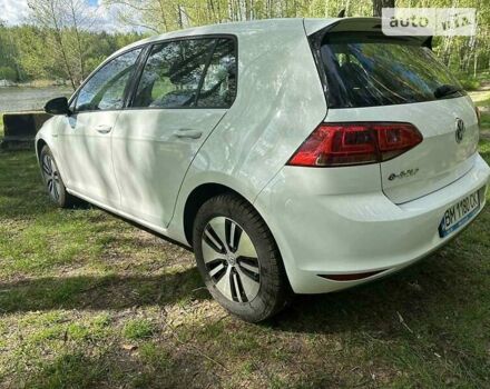 Белый Фольксваген e-Golf, объемом двигателя 0 л и пробегом 69 тыс. км за 12000 $, фото 6 на Automoto.ua