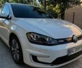 Белый Фольксваген e-Golf, объемом двигателя 0 л и пробегом 95 тыс. км за 8300 $, фото 1 на Automoto.ua