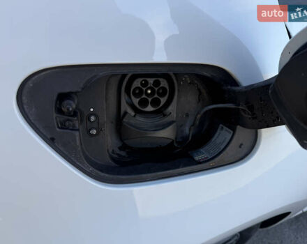 Белый Фольксваген e-Golf, объемом двигателя 0 л и пробегом 132 тыс. км за 10500 $, фото 12 на Automoto.ua