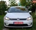 Белый Фольксваген e-Golf, объемом двигателя 0 л и пробегом 139 тыс. км за 11900 $, фото 12 на Automoto.ua