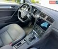 Белый Фольксваген e-Golf, объемом двигателя 0 л и пробегом 99 тыс. км за 11999 $, фото 9 на Automoto.ua