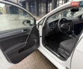 Белый Фольксваген e-Golf, объемом двигателя 0 л и пробегом 137 тыс. км за 12500 $, фото 40 на Automoto.ua