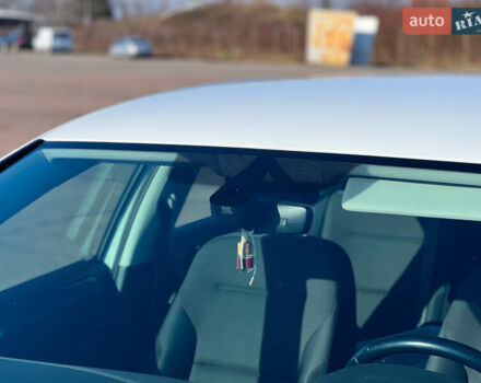 Белый Фольксваген e-Golf, объемом двигателя 0 л и пробегом 136 тыс. км за 11499 $, фото 25 на Automoto.ua