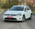 Белый Фольксваген e-Golf, объемом двигателя 0 л и пробегом 129 тыс. км за 11950 $, фото 8 на Automoto.ua