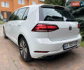 Белый Фольксваген e-Golf, объемом двигателя 0 л и пробегом 112 тыс. км за 13500 $, фото 18 на Automoto.ua