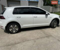 Білий Фольксваген e-Golf, об'ємом двигуна 0 л та пробігом 142 тис. км за 13999 $, фото 5 на Automoto.ua