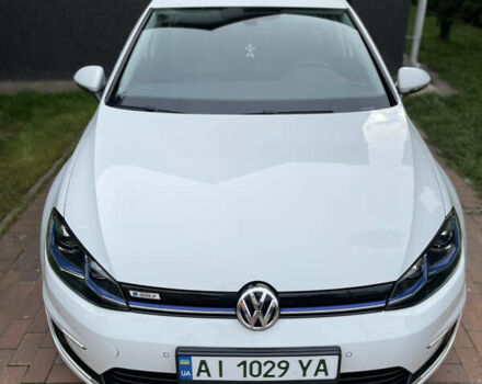 Белый Фольксваген e-Golf, объемом двигателя 0 л и пробегом 112 тыс. км за 13500 $, фото 16 на Automoto.ua