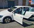 Белый Фольксваген e-Golf, объемом двигателя 0 л и пробегом 136 тыс. км за 19500 $, фото 9 на Automoto.ua