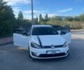 Белый Фольксваген e-Golf, объемом двигателя 0 л и пробегом 132 тыс. км за 12700 $, фото 25 на Automoto.ua