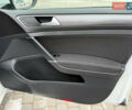 Белый Фольксваген e-Golf, объемом двигателя 0 л и пробегом 84 тыс. км за 11999 $, фото 27 на Automoto.ua