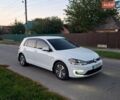 Белый Фольксваген e-Golf, объемом двигателя 0 л и пробегом 125 тыс. км за 11950 $, фото 11 на Automoto.ua