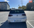 Белый Фольксваген e-Golf, объемом двигателя 0 л и пробегом 89 тыс. км за 14700 $, фото 20 на Automoto.ua
