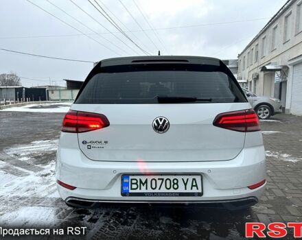 Білий Фольксваген e-Golf, об'ємом двигуна 0 л та пробігом 58 тис. км за 16000 $, фото 6 на Automoto.ua