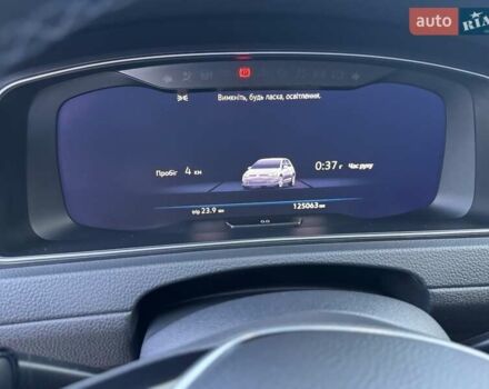 Белый Фольксваген e-Golf, объемом двигателя 0 л и пробегом 120 тыс. км за 13593 $, фото 11 на Automoto.ua