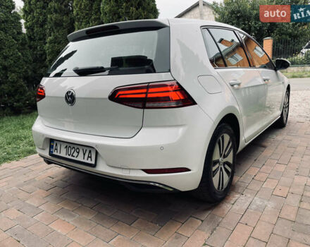 Белый Фольксваген e-Golf, объемом двигателя 0 л и пробегом 112 тыс. км за 13500 $, фото 5 на Automoto.ua