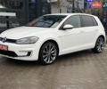 Белый Фольксваген e-Golf, объемом двигателя 0 л и пробегом 137 тыс. км за 12500 $, фото 6 на Automoto.ua