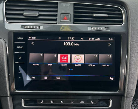 Білий Фольксваген e-Golf, об'ємом двигуна 0 л та пробігом 140 тис. км за 12500 $, фото 30 на Automoto.ua