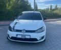 Белый Фольксваген e-Golf, объемом двигателя 0 л и пробегом 132 тыс. км за 12700 $, фото 1 на Automoto.ua