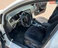 Белый Фольксваген e-Golf, объемом двигателя 0 л и пробегом 50 тыс. км за 11500 $, фото 15 на Automoto.ua