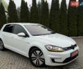 Белый Фольксваген e-Golf, объемом двигателя 0 л и пробегом 97 тыс. км за 11555 $, фото 10 на Automoto.ua
