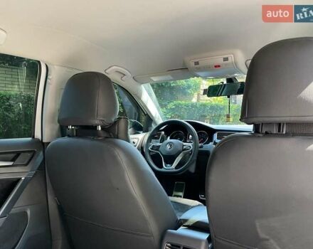 Білий Фольксваген e-Golf, об'ємом двигуна 0 л та пробігом 110 тис. км за 13530 $, фото 18 на Automoto.ua