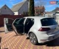 Белый Фольксваген e-Golf, объемом двигателя 0 л и пробегом 97 тыс. км за 14500 $, фото 19 на Automoto.ua