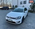 Белый Фольксваген e-Golf, объемом двигателя 0 л и пробегом 115 тыс. км за 13500 $, фото 5 на Automoto.ua