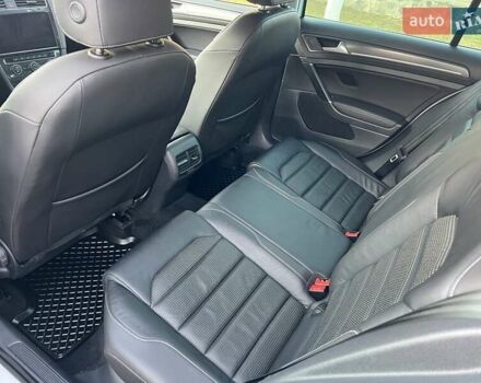 Белый Фольксваген e-Golf, объемом двигателя 0 л и пробегом 129 тыс. км за 11950 $, фото 25 на Automoto.ua