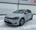 Белый Фольксваген e-Golf, объемом двигателя 0 л и пробегом 95 тыс. км за 11800 $, фото 1 на Automoto.ua