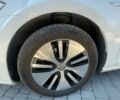 Білий Фольксваген e-Golf, об'ємом двигуна 0 л та пробігом 150 тис. км за 11400 $, фото 9 на Automoto.ua